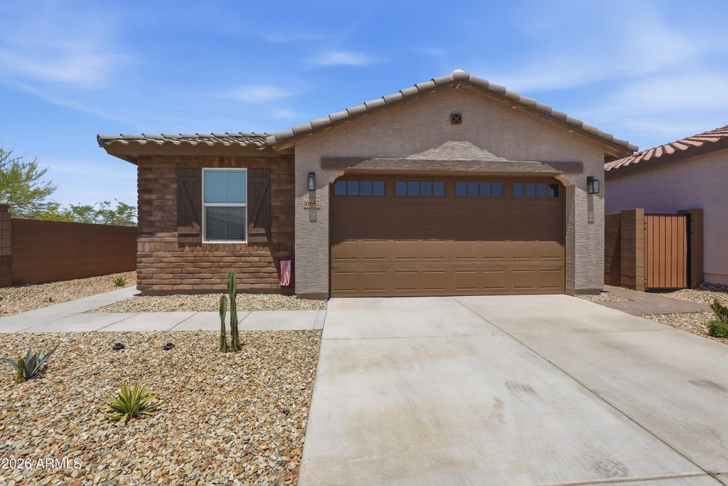 16692 W Alameda Road, Surprise, AZ 85387