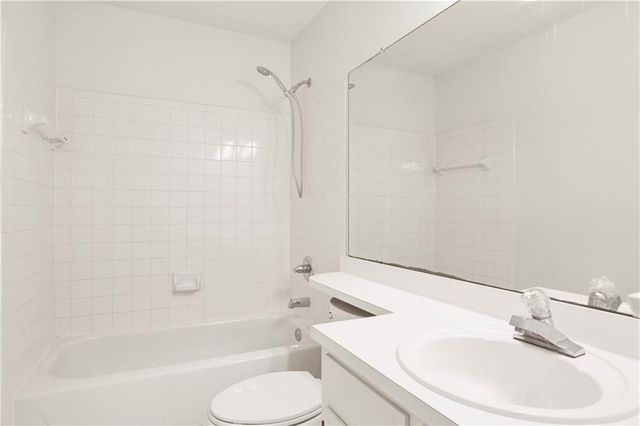 5631 Bentley Lane, Mobile, AL 36609