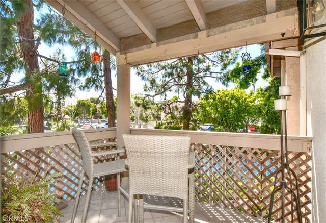 16521 Grunion Lane 206, Huntington Beach, CA 92649