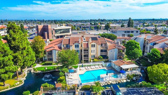 16521 Grunion Lane 206, Huntington Beach, CA 92649