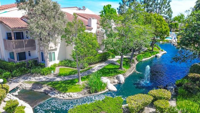 16521 Grunion Lane 206, Huntington Beach, CA 92649