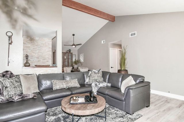 16521 Grunion Lane 206, Huntington Beach, CA 92649