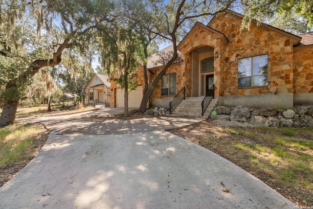 510 Cypress Pass Rd, Spring Branch, TX 78070