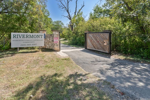 510 Cypress Pass Rd, Spring Branch, TX 78070