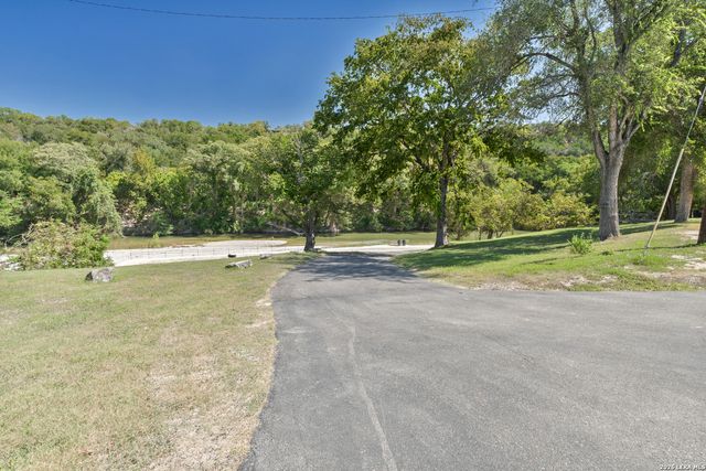 510 Cypress Pass Rd, Spring Branch, TX 78070