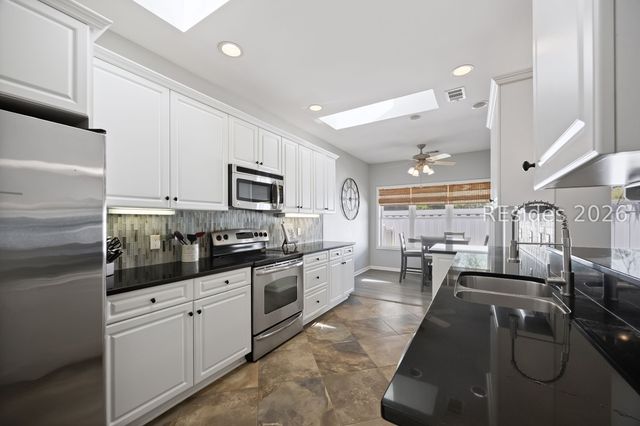 20 Bermuda Pointe Cir, Hilton Head Island, SC 29926