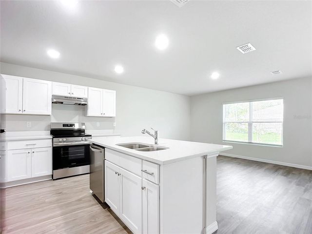 13 UNIQUE COURT, Palm Coast, FL 32164