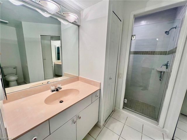 500 Lake AVE, Lehigh Acres, FL 33972