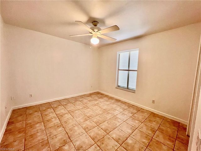 500 Lake AVE, Lehigh Acres, FL 33972