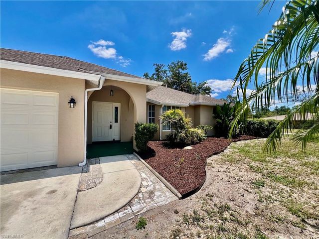 500 Lake AVE, Lehigh Acres, FL 33972