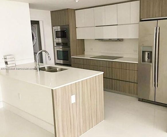 600 NE 27th St 2001, Miami, FL 33137