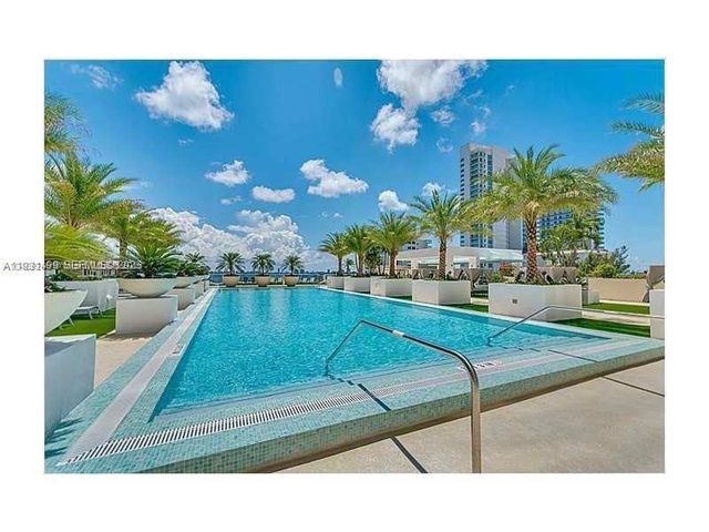 600 NE 27th St 2001, Miami, FL 33137