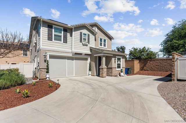 1287 White Oak Court, El Cajon, CA 92020