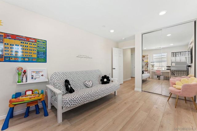 1287 White Oak Court, El Cajon, CA 92020