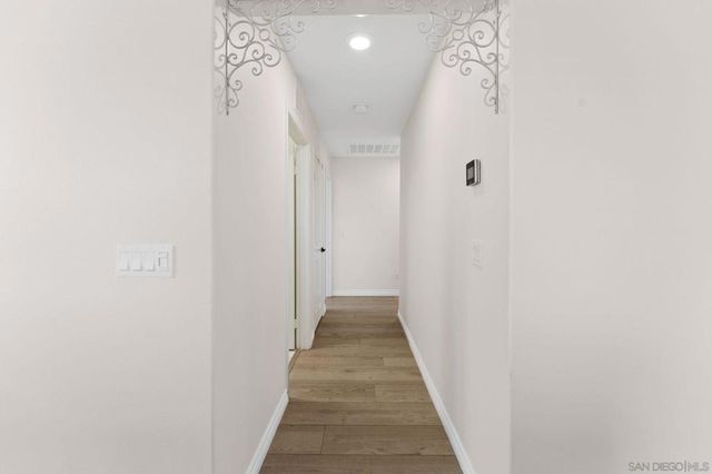 1287 White Oak Court, El Cajon, CA 92020