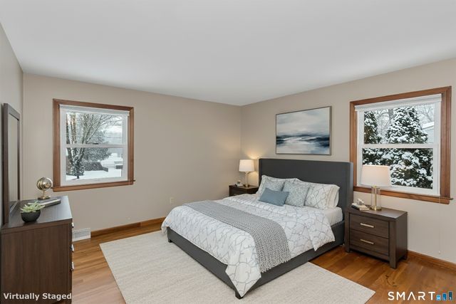 31 Sharren Lane, Enfield, CT 06082