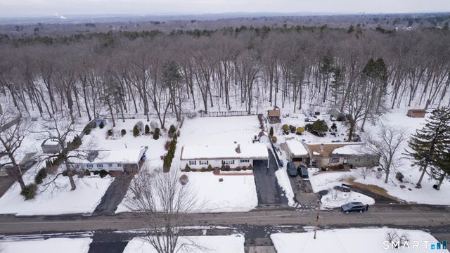 31 Sharren Lane, Enfield, CT 06082