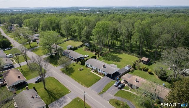 31 Sharren Lane, Enfield, CT 06082