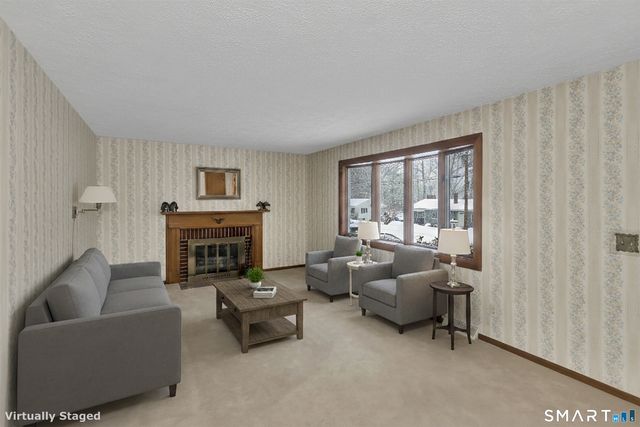 31 Sharren Lane, Enfield, CT 06082