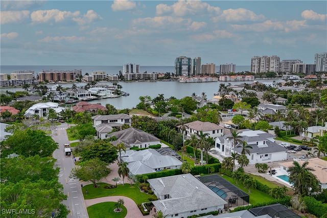 535 Anchor Rode DR, Naples, FL 34103