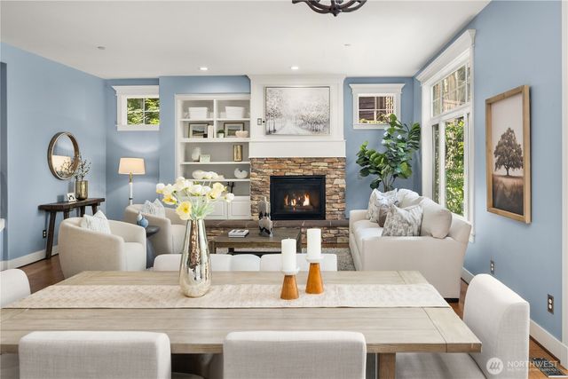 2534 NW Stoney Creek Drive, Issaquah, WA 98027