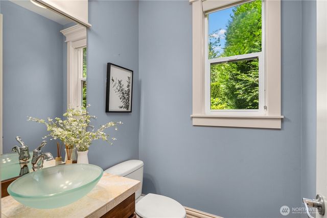 2534 NW Stoney Creek Drive, Issaquah, WA 98027