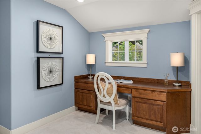 2534 NW Stoney Creek Drive, Issaquah, WA 98027