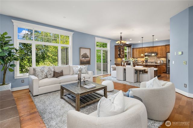 2534 NW Stoney Creek Drive, Issaquah, WA 98027