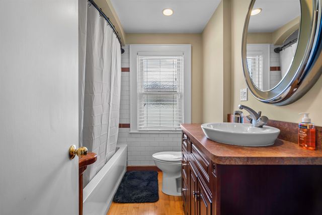 222 Calef Road, Manchester, NH 03103