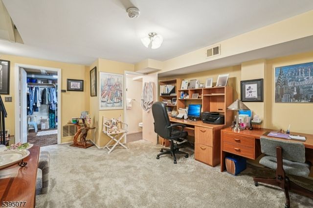 181 Long Hill Rd K-5, Little Falls Twp., NJ 07424