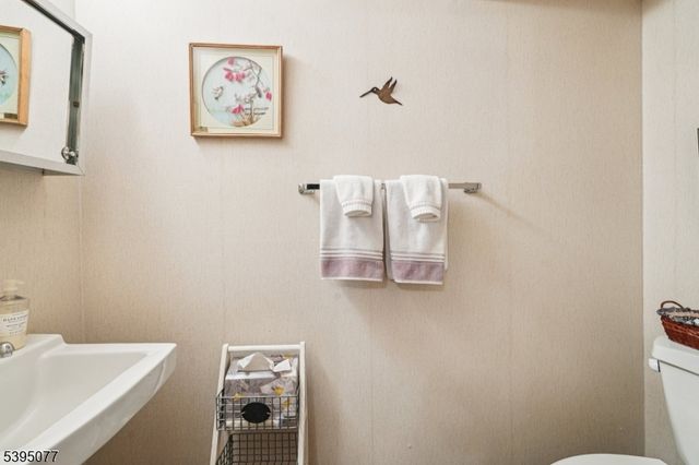 181 Long Hill Rd K-5, Little Falls Twp., NJ 07424