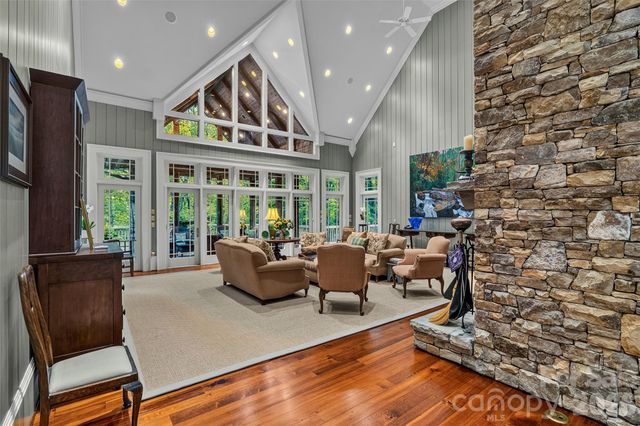 113 Birchbend None, Cleveland, SC 29635