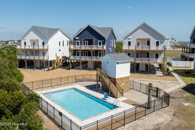 117 Lacosta Place, Sneads Ferry, NC 28460