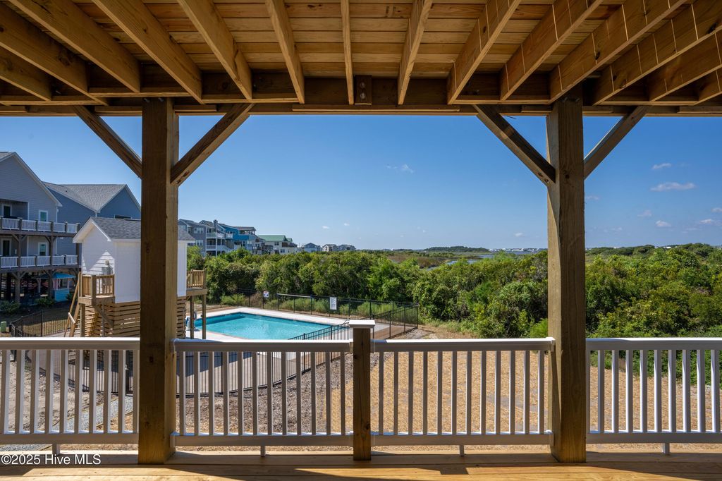 Image 39 of property listing at 117 Lacosta Place, Sneads Ferry, NC 28460