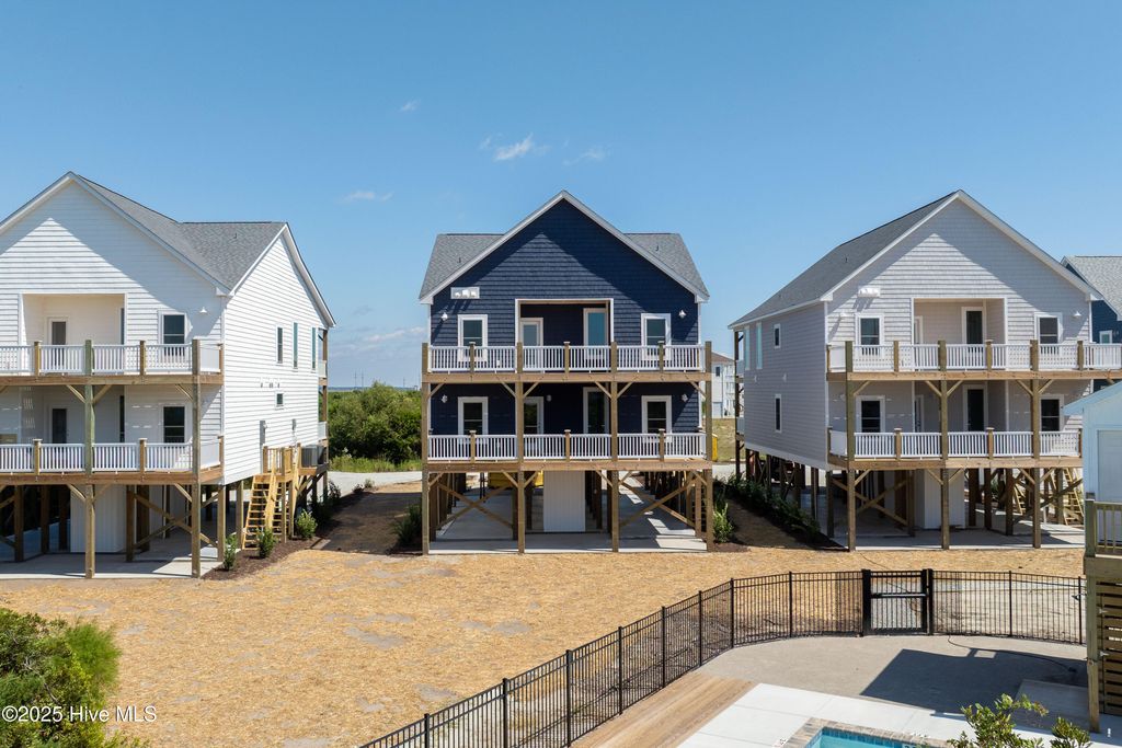 Image 49 of property listing at 117 Lacosta Place, Sneads Ferry, NC 28460