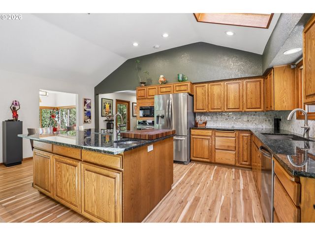 19016 Ne COLE WITTER Rd, Battle Ground, WA 98604