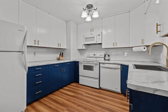 1920 E FRANCES STREET, Appleton, WI 54911