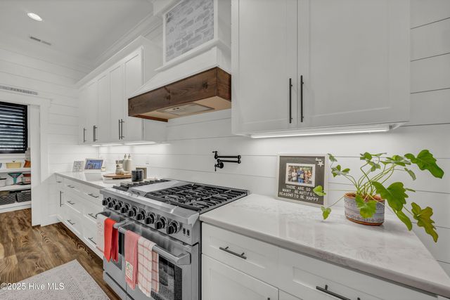 607 Harper Avenue, Carolina Beach, NC 28428