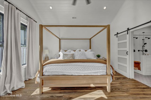 607 Harper Avenue, Carolina Beach, NC 28428