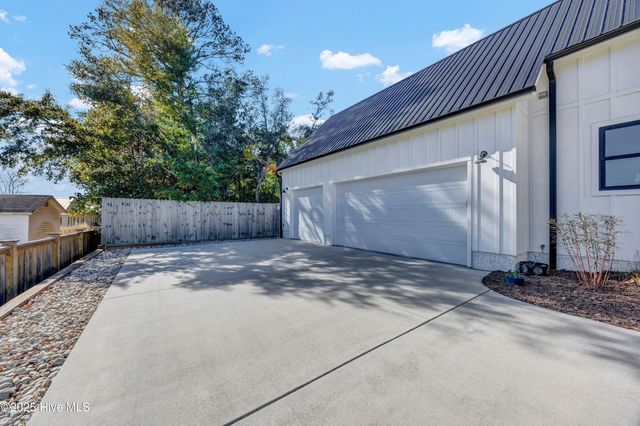 607 Harper Avenue, Carolina Beach, NC 28428