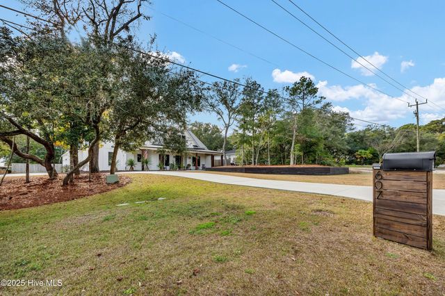 607 Harper Avenue, Carolina Beach, NC 28428