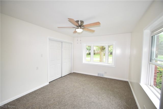 5347 Old Oxford Lane, Youngstown, OH 44512
