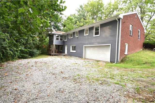 5347 Old Oxford Lane, Youngstown, OH 44512