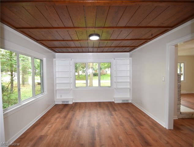 5347 Old Oxford Lane, Youngstown, OH 44512