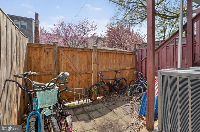 1241 DUNCAN PL NE, Washington, DC 20002