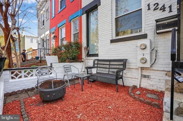 1241 DUNCAN PL NE, Washington, DC 20002
