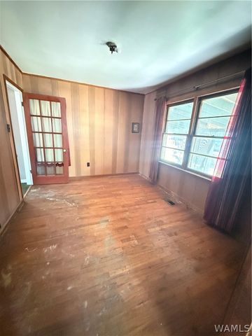 40 Washington, Tuscaloosa, AL 35401