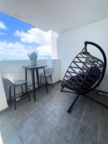 2750 NE 183rd Street 2707, Aventura, FL 33160