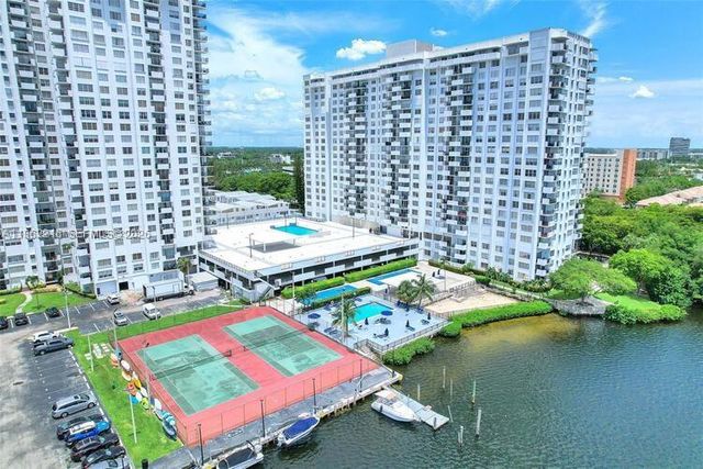 2750 NE 183rd Street 2707, Aventura, FL 33160