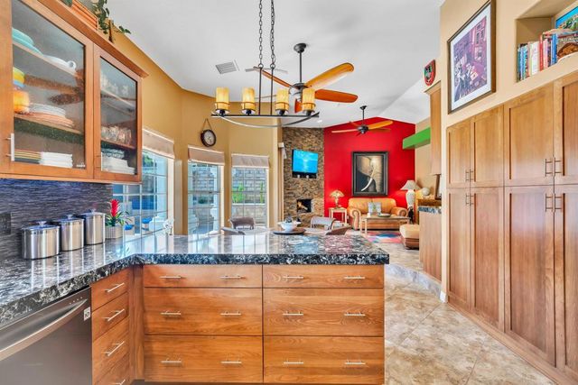 73095 Deer Grass Drive, Palm Desert, CA 92260